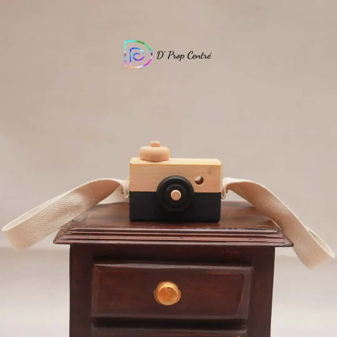 Posing Camera