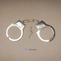 Handcuff