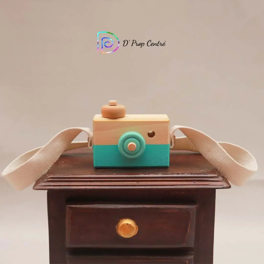 Posing Camera
