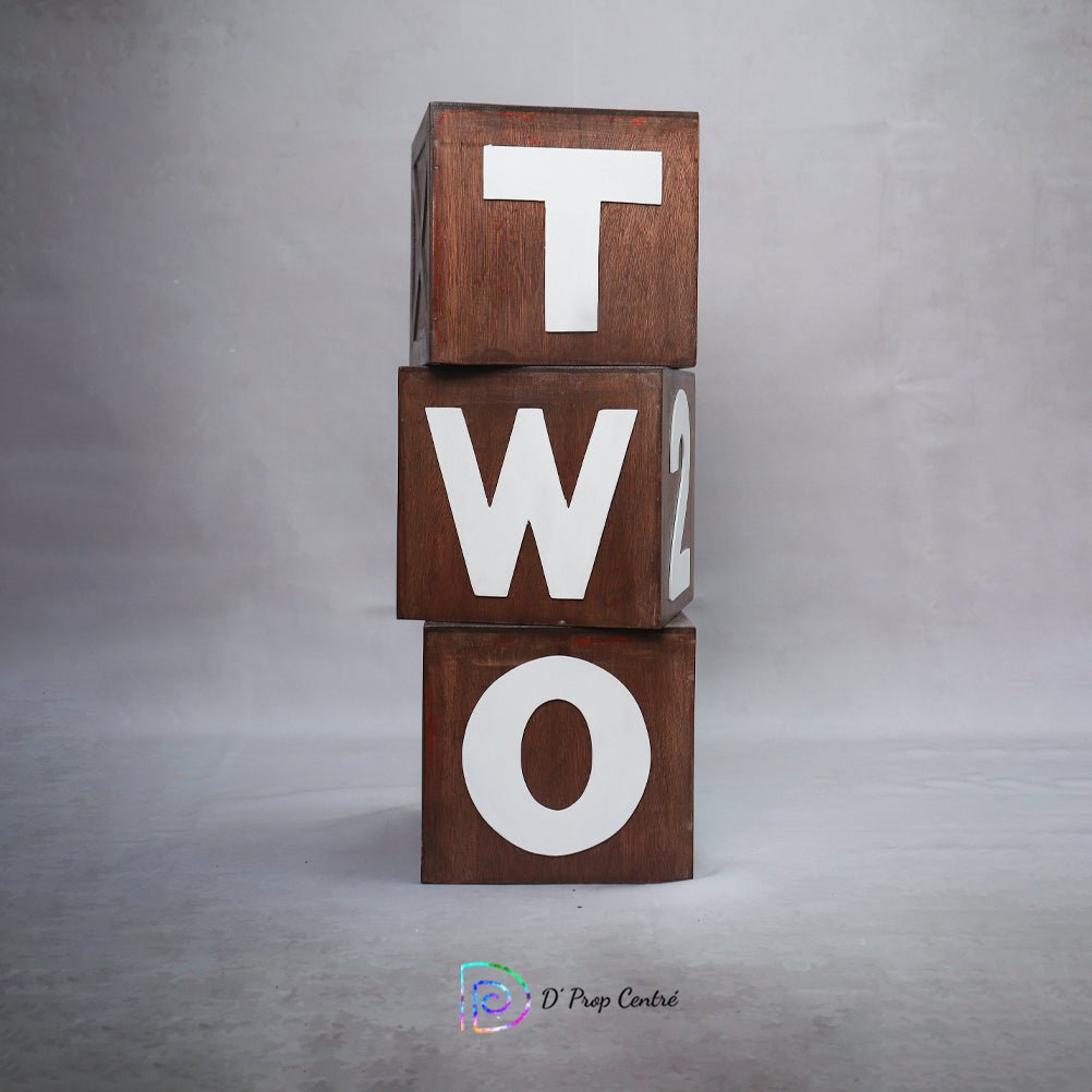ONE / TWO Apple Boxes (Same Size)