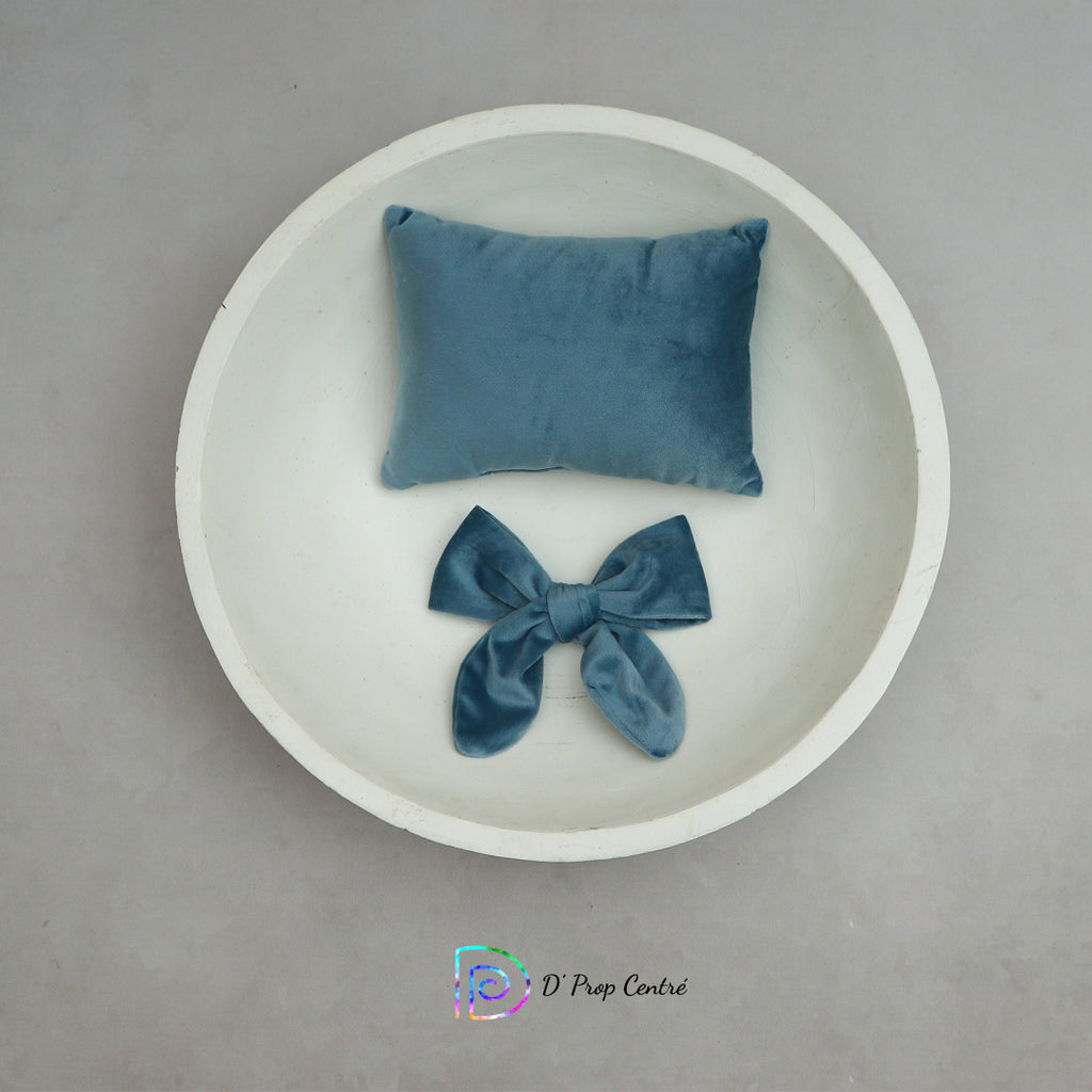 Velvet Pillow with Bow