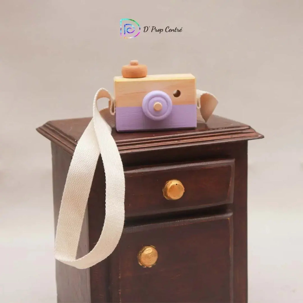 Posing Camera