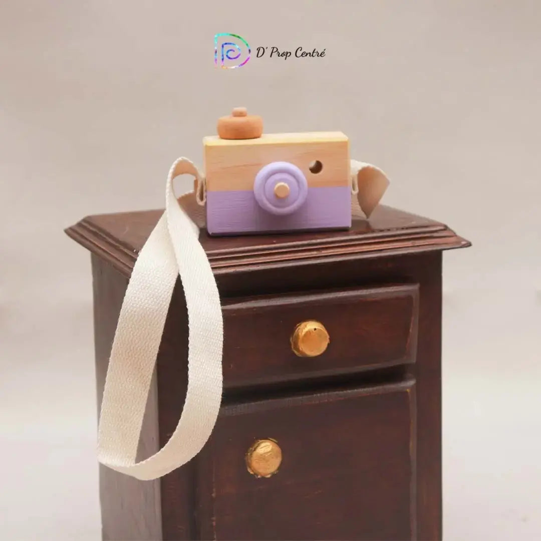 Posing Camera