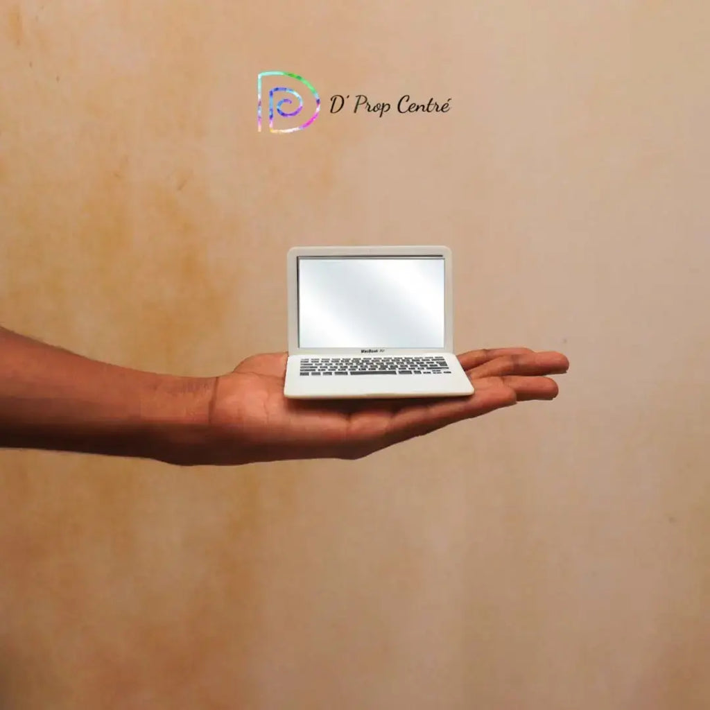 Mini Laptop