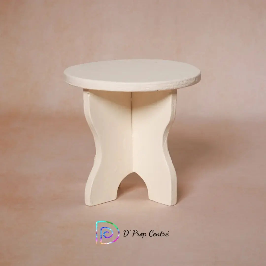 Mini Round Table
